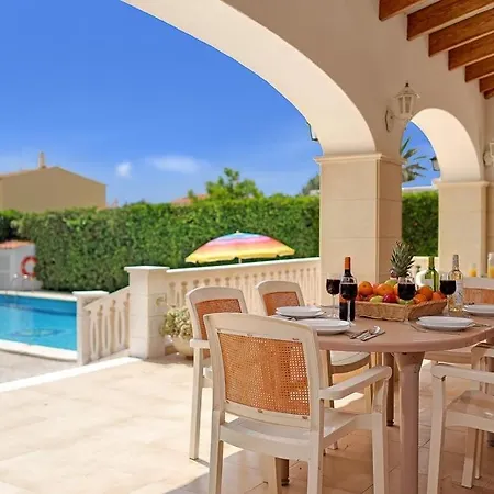 Villa Cala Blanca Sleeps 9 Pool Wifi Cala Blanca (Menorca)